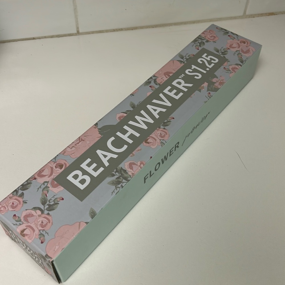 BNIB BEACHWAVER S1.25” Ltd Edition. Brand New in Sealed Box + sealed Pouch